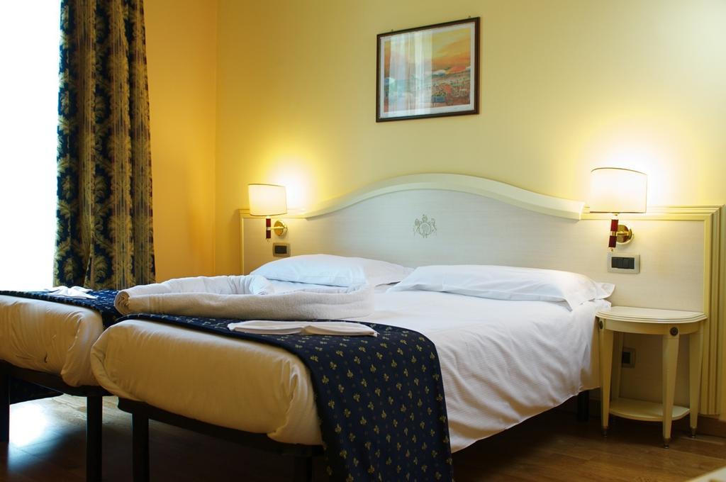 Hotel Britannia Excelsior Cadenabbia Exterior photo