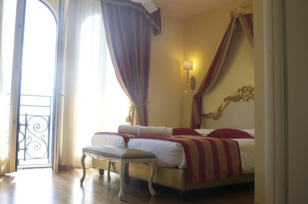 Hotel Britannia Excelsior Cadenabbia Exterior photo